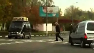 RoadRage.Ru : Разборка на дороге пешеход vs водитель