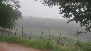 mostrando A chuva da sexta feira Santa  sítio carro quebrado jucas  Ceará