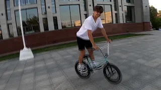 Мой первый влог с катанием на BMX