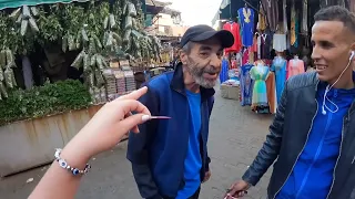 This man charged me $30 for a Moroccan scarff in Marrakech, Morocco 🇲🇦 is that the real price? 🤑