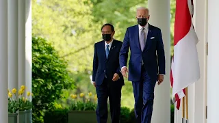 Japan’s prime minister arrives at the White House