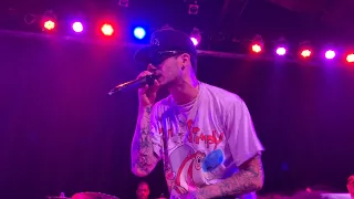 Chris Webby - Weirdo (Live)