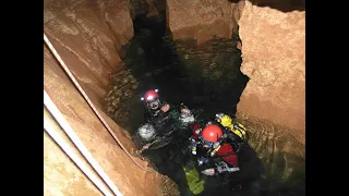 LA CUEVA DE LAS CALAVERAS  - Documental Benidoleig