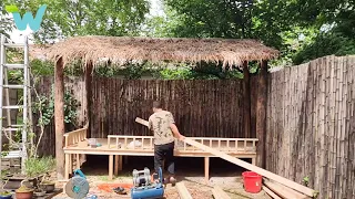 Going up the mountain to renovate the old house and garden, the couple enjoy a peaceful life