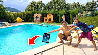 PRANK - Néo jette l'iPad de Swan dans la piscine !