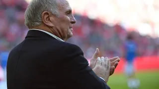 Uli Hoeneß tritt als Präsident ab