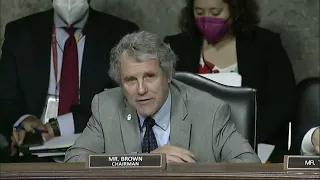 Senate Banking Committee holds hearing on FTX collapse