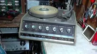 Newcomb TR-1656-M Record Player Video #1 - Checkout