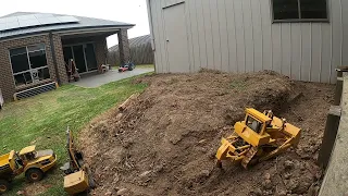 Back yard construction with RC Kabolite 336gc, DXR2 bulldozer and A40G.