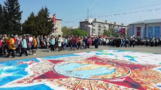 Возложение цветов к вечному огню в день Победы, 9 Мая 2019г., Новоалтайск.