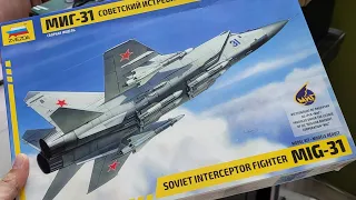 Unboxing: Zvezda 1/72 MiG-31 Foxhound