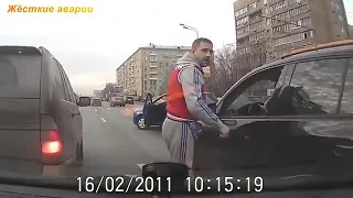 Angry Russıan Drıvers Fights  On The Road!