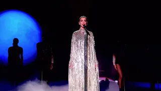 Dua Lipa - Levitating (The Graham Show Live) 2020