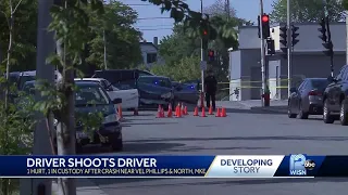 Crash leads to shooting in Milwaukee