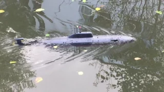 Engel Akula R/C Submarine