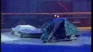 Hypno-Disc vs Robogeddon (Robot Wars battle)