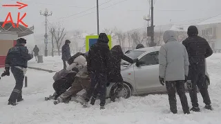 Winter is here! | Snowstorm in Khabarovsk, Russia, 4k
