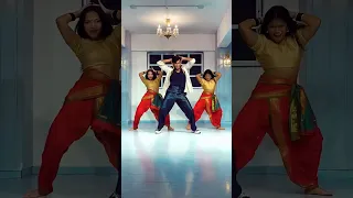 CHAM CHAM KARTA | Suyash Mirallu Choreography | Part 1 ft.Manasvi & Trupti #marathi #viral #dance