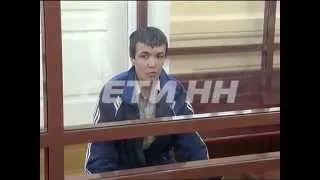 Узбекский гастрабайтер с ножом напал на полицейских