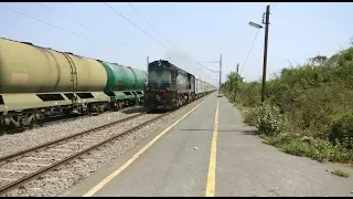 Thundering Alco [4K] Yesvantpur - Jaipur Suvidha Express with KJM WDM3A : Indian Railways