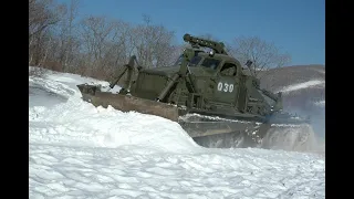 Мощная техника в снегу! МТЗ-1221, БАТ-М, Т-4А, ДЭТ-250, Т-170, КамАЗ!