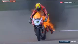 Aragon 2017 - аварии и горящие мотоциклы.