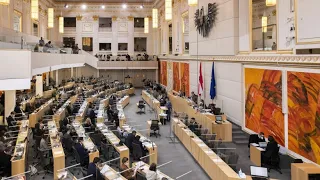 Österreichisches Parlament beschließt allgemeine Corona-Impfpflicht ab 18 Jahren