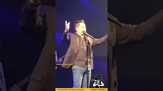 LEONARDO SOLTA ESSA PÉROLA EM SHOW NO PARANÁ 🤣