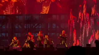 [CUT] 220625 SEVENTEEN World Tour ‘BE THE SUN’ in Seoul Day1 ‘HOT’ Performance