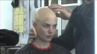 Delphine Chaneac's Splice Headshave