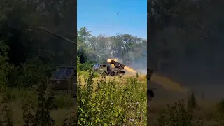 Romanian-donated APR-40 122mm multiple rocket launcher targeting Russian positions. #shorts