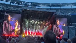 First 34 minutes of Paul McCartney’s MetLife Concert