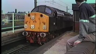 Class 40 40122 D200 on the 19/05/85, 1M69 11.45 Newcastle to Liverpool Lime St