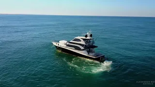 Riviera 70 Flybridge 'Born to Battle' | Alexander Marine