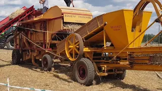 old thresher comice agricole Poilly-Lez-Gien 2022