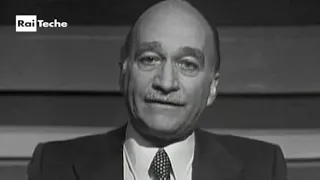 Giorgio Almirante (MSI) - Tribuna Politica (1974)