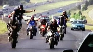 AMAZING Motorcycle STUNTS Extreme Freestyle Stunt Bike TRICKS On Highway Motorbike WHEELIES