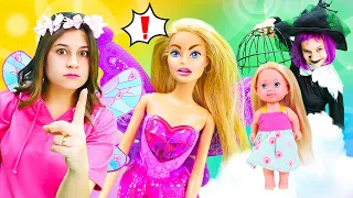 Fee Ayşe und Barbie retten Evi. Puppen Video für Kinder | Magisches Schloss.