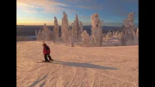 Tracey Bates skiing - Levi, Tues 17 Jan 2023, first run on 8.4 blue from chairlift.