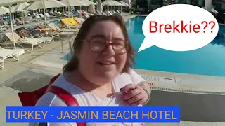 Jasmin beach hotel Turkey 2022 - Breakfast time