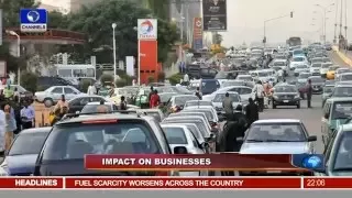 News@10: Nigerians Bemoan Worsening Fuel Scarcity - 03/04/16 Pt. 1