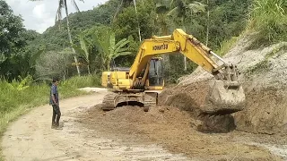 TIKUNGAN MAUT YANG MAKAN KORBAN😱😱‼️ excavator & tikungan yang ekstrim #alatberat #tikungan