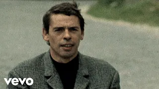 Jacques Brel - L'Amour Est Mort