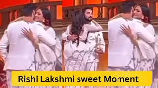 Rishi Lakshmi Sweet and Hug Moment Zee Rishtey Awards show l Aishwarya Rohit l  #aishwaryakhare