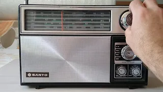 Rádio Antigo Sanyo RP-8351 Raridade Funcionando (Impecável)