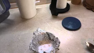 Чистка серебряных монет в растворе из соды