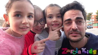 Probamos juegos antiguos con papa!! jugando en el parque con mis amigas zarolakids