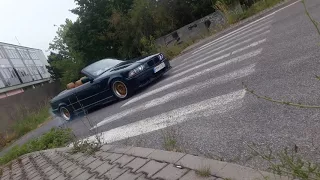 BMW E36 cabrio burnout Donuts