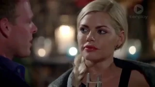 Jarrod serenades Sophie Monk on The Bachelorette