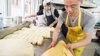 Muslim Chinese Street Food Tour in Islamic China | BEST INSANE Hand Pulled Noodles in China!